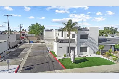 2008 W Dorothea Avenue, Visalia, CA 93277 - Photo 2