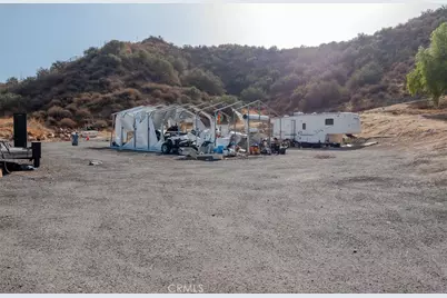 16820 Solana Lane, Canyon Country, CA 91351 - Photo 16