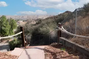 16820 Solana Ln, Canyon Country, CA 91351 - Photo 14