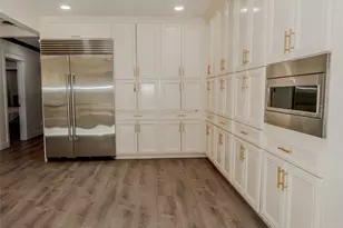 16820 Solana Ln, Canyon Country, CA 91351 - Photo 4