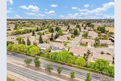 3000 S Arkle Street, Visalia, CA 93292 - Photo 50