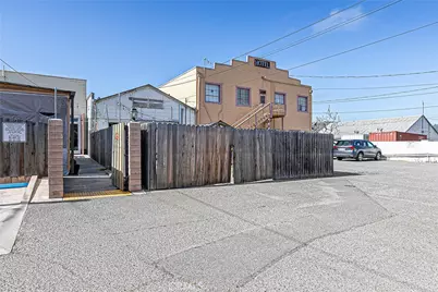 115 E Clark Avenue, Santa Maria, CA 93455 - Photo 18