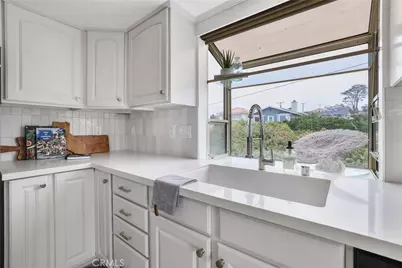 295 Plymouth Street, Cambria, CA 93428 - Photo 18