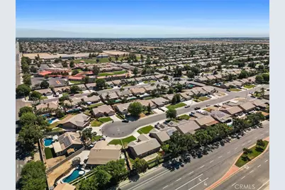 12200 Verdelho Avenue, Bakersfield, CA 93312 - Photo 10