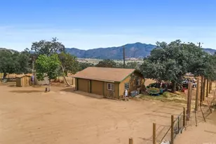 21564 Pine Tree Rd, Caliente, CA 93518 - Photo 8