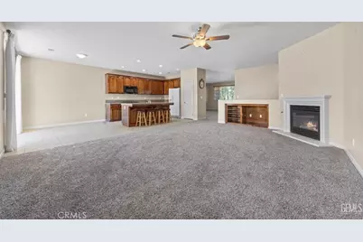 9509 Metropolitan Way, Bakersfield, CA 93311 - Photo 16