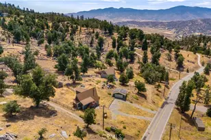 26120 Deertrail Dr, Tehachapi, CA 93561 - Photo 30