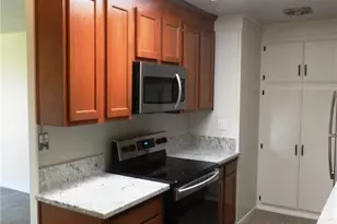 2119 Via Puerta, Laguna Woods, CA 92637 - Photo 10