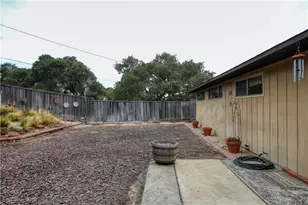 910 N 12th St, Grover Beach, CA 93433 - Photo 34