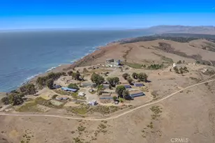 202 Monte Cristo Pl, Cambria, CA 93428 - Photo 4