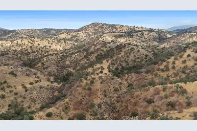 30721 Condor Place, Tehachapi, CA 93561 - Photo 4