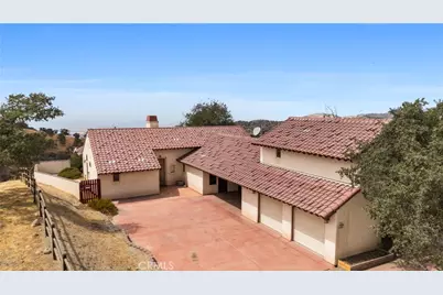 30721 Condor Place, Tehachapi, CA 93561 - Photo 12