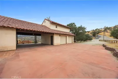 30721 Condor Place, Tehachapi, CA 93561 - Photo 14