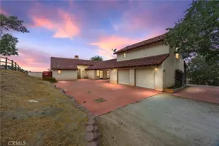 30721 Condor Pl, Tehachapi, CA 93561 - Photo 1