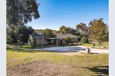 5920 Lone Pine Place, Paso Robles, CA 93446 - Photo 2