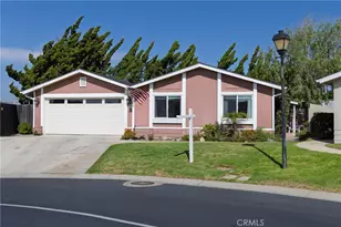 881 Greenacre, Santa Maria, CA 93455 - Photo 2