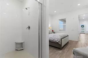 27410 N Merlin Pl, Valencia, CA 91381 - Photo 22