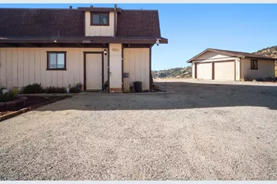 25001 Paramount Drive, Tehachapi, CA 93561 - Photo 38