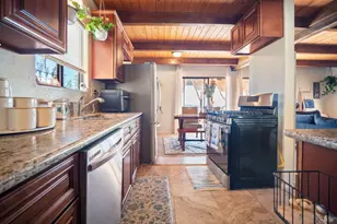 25001 Paramount Dr, Tehachapi, CA 93561 - Photo 8