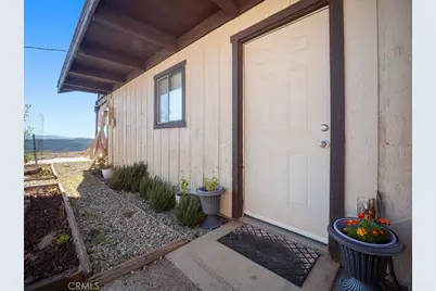 25001 Paramount Drive, Tehachapi, CA 93561 - Photo 36