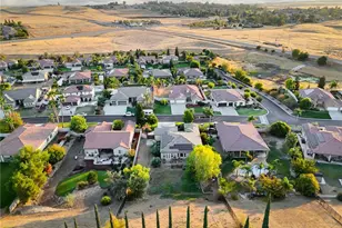 13206 Milan, Bakersfield, CA 93306 - Photo 42