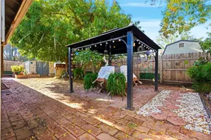 1927 S Chinowth St, Visalia, CA 93277 - Photo 24