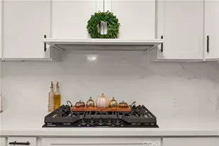 1811 Country Club, Bakersfield, CA 93306 - Photo 28