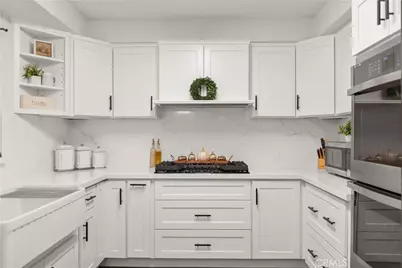 1811 Country Club, Bakersfield, CA 93306 - Photo 26