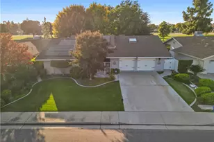 705 Bermuda St, Bakersfield, CA 93309 - Photo 2