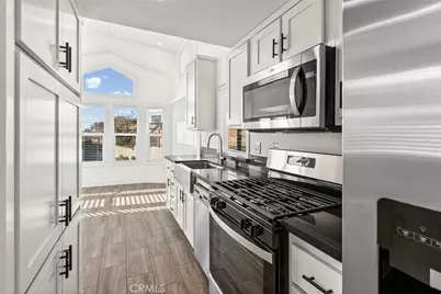 190 27 Main St #27, Morro Bay, CA 93442 - Photo 4