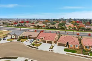 4613 W Payson Ct, Visalia, CA 93291 - Photo 8