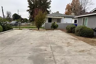 2006 Quincy St, Bakersfield, CA 93305 - Photo 4