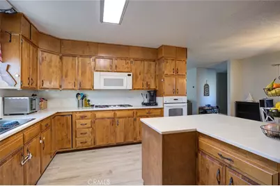 602 E Bunny, Santa Maria, CA 93454 - Photo 10