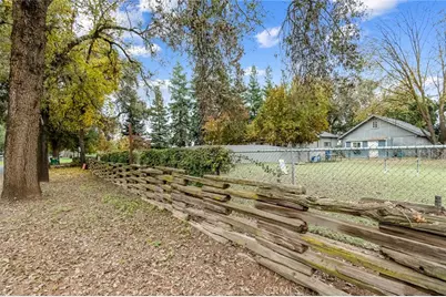 18701 Lort Drive, Visalia, CA 93292 - Photo 50