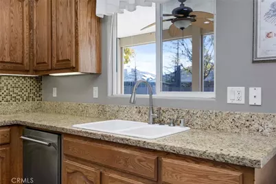 12809 Trafalgar Square, Bakersfield, CA 93312 - Photo 32