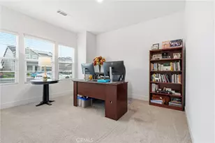 133 E Tyler Ave, Visalia, CA 93291 - Photo 8