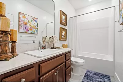 133 E Tyler Avenue, Visalia, CA 93291 - Photo 12