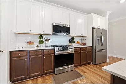 133 E Tyler Avenue, Visalia, CA 93291 - Photo 18