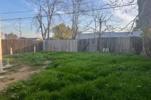 513 Washington Ave, Bakersfield, CA 93308 - Photo 26