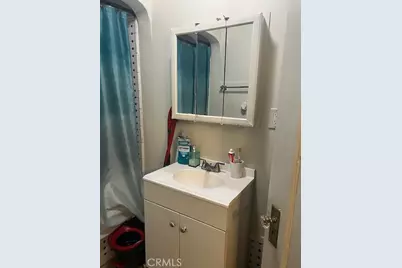 513 Washington Avenue, Bakersfield, CA 93308 - Photo 16