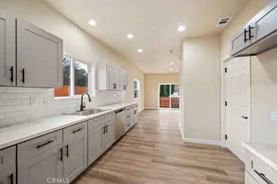 8399 Amapoa, Atascadero, CA 93422 - Photo 16