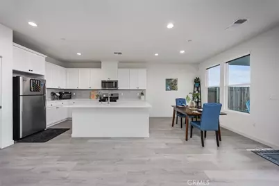 8406 Avon, Bakersfield, CA 93314 - Photo 8