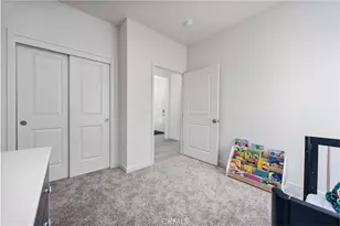 8406 Avon, Bakersfield, CA 93314 - Photo 24