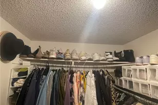 8221 Langdon, Van Nuys, CA 91406 - Photo 10