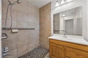 838 20th, Delano, CA 93215 - Photo 40