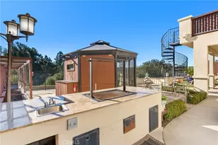 1294 Hollysprings, Santa Maria, CA 93455 - Photo 32