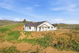 20381 Pinon Canyon Rd, Tehachapi, CA 93561 - Photo 6