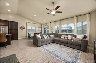 9405 Laurel Ridge, Shafter, CA 93263 - Photo 10