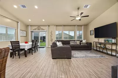 9405 Laurel Ridge, Shafter, CA 93263 - Photo 6