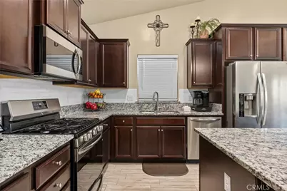9405 Laurel Ridge, Shafter, CA 93263 - Photo 14
